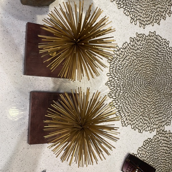 Decorative gold pieces 2 set - Picture 2 of 2